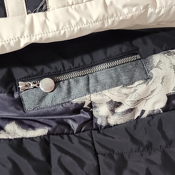 Ski suit - Picture 11 of 11